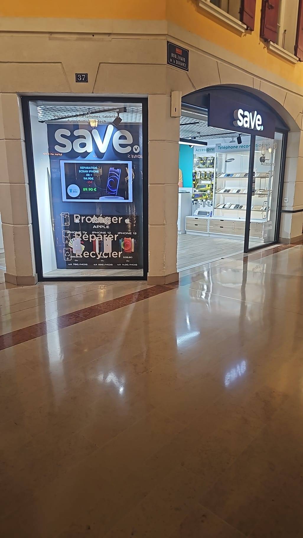 Boutique pour réparation de smartphone à Avignon Sud Ccial Mistral 7