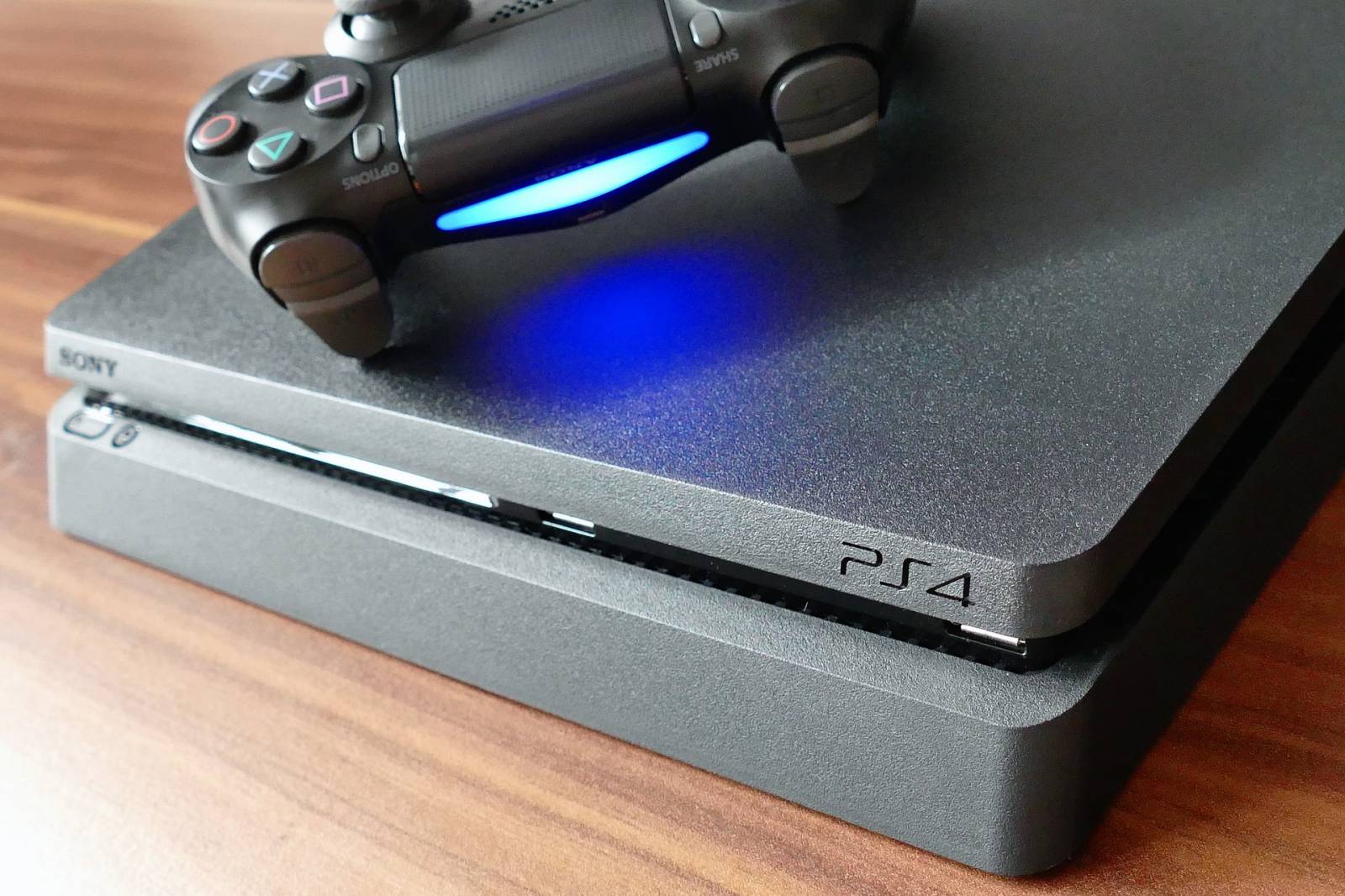 Réparation PlayStation 4, PlayStation 4 slim et PlayStation 4 Pro